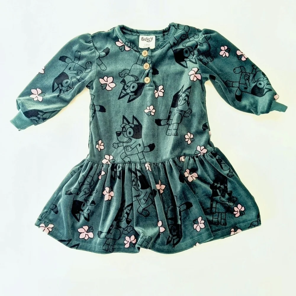 bluey dress toddler Down Under Pups Baby Girl, Little Girl Made With Licensed Fabric Your child is going to love playing indoors or outdoors in their new Bluey Dress. Toddler Girls' Bluey Skater Dress,